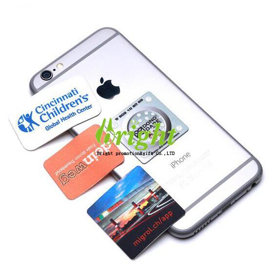 Screen cleaning wipe